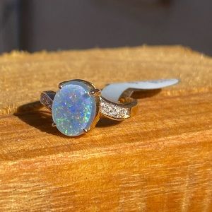 Opal, 14K Gold Ring